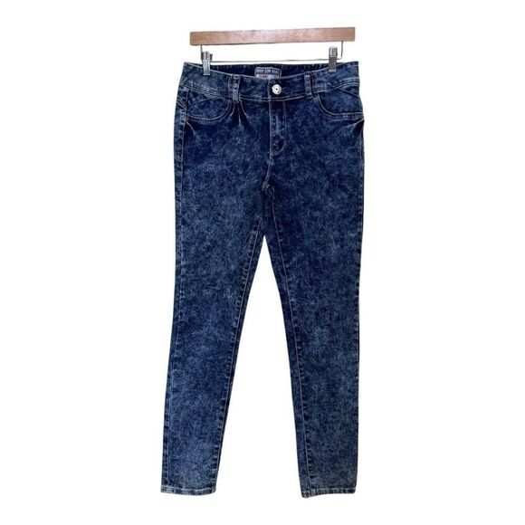 Body Con by Amethyst Juniors Size 9 Acid Wash Y2K Skinny Stretch Jeans - Picture 1 of 6